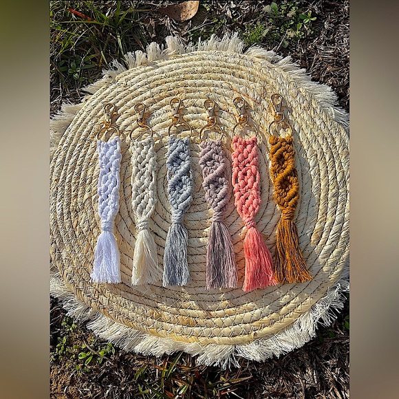 Boho braided keychains - Picture 11 of 12